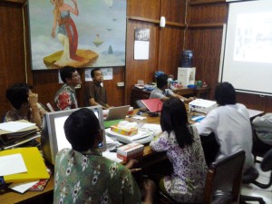 isi-surakarta- rapat pustika 2